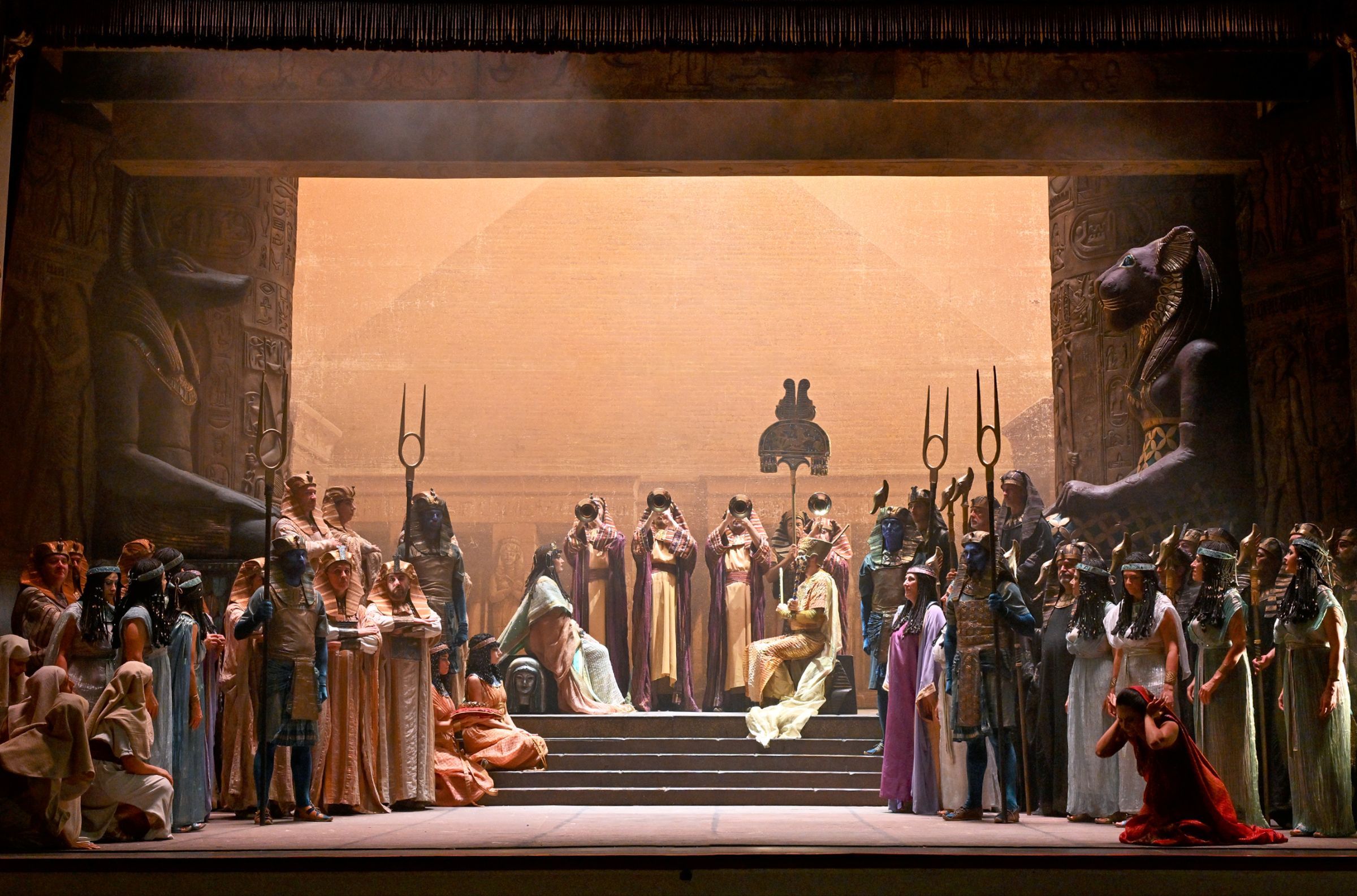 Triumphal Scene © Roberto Ricci | Festival Verdi