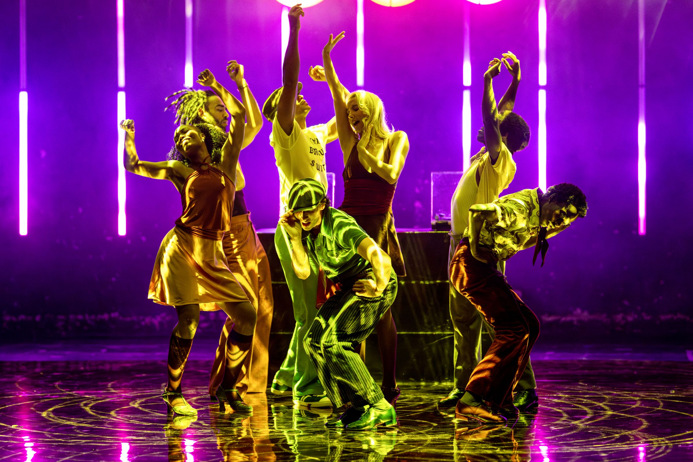 <i>The Brown Suite</i>: BlacBrik sets pulses racing at Richmond Theatre © Deborah Jaffe