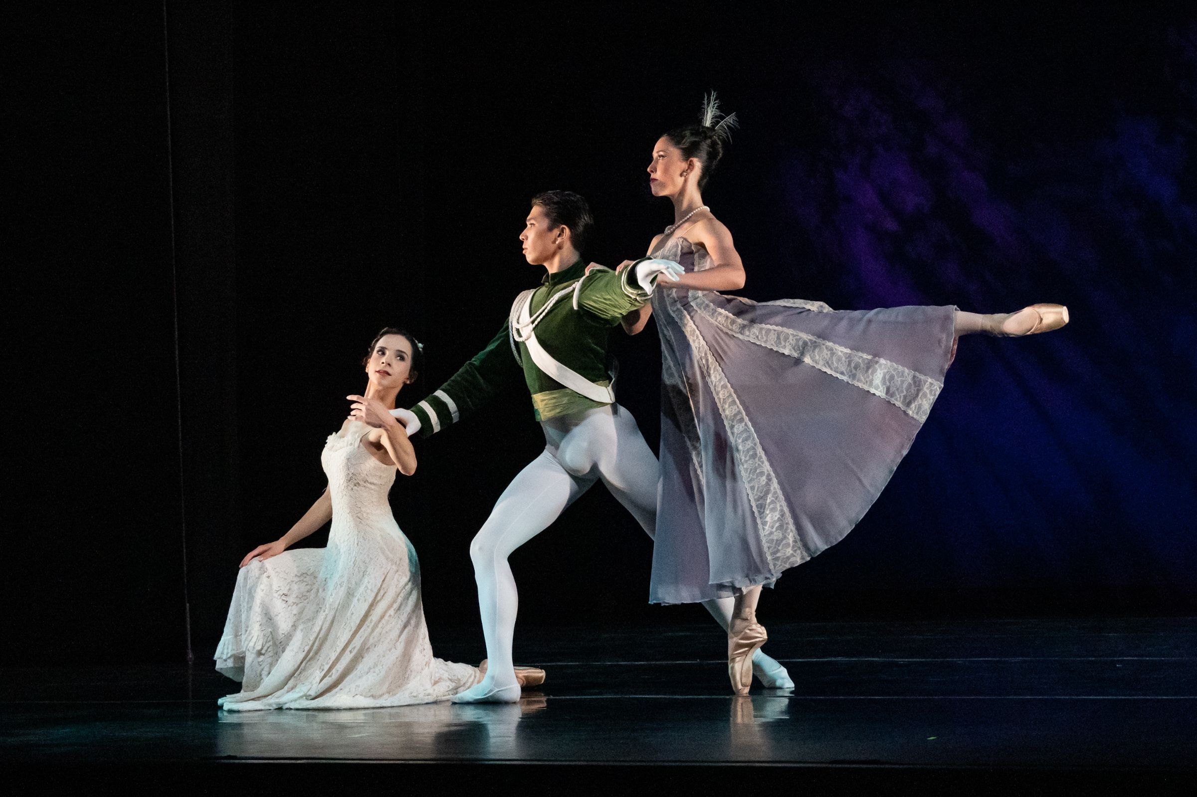 Marijana Dominis, Samuel Gest and Brooke Wilson in Antony Tudor’s <i>Lilac Garden</i> &copy; Steven Pisano