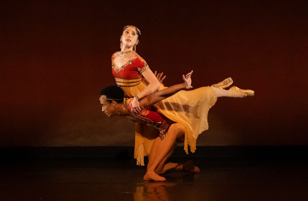 Kaitlyn Casey and Ricardo Rhodes in Ashton&rsquo;s <i>Meditation from Tha&iuml;s</i> &copy; Steven Pisano
