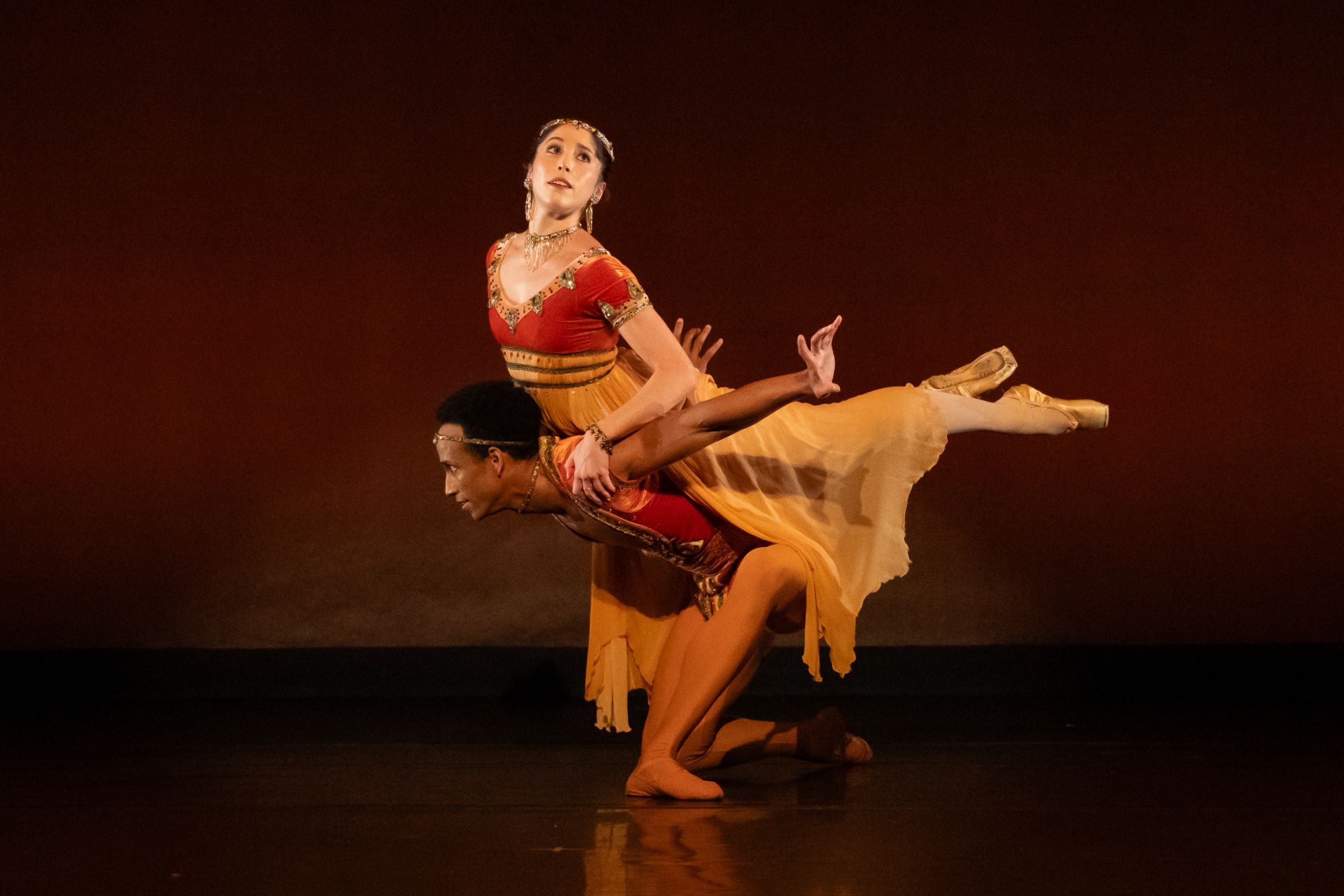 Kaitlyn Casey and Ricardo Rhodes in Ashton’s <i>Meditation from Thaïs</i> &copy; Steven Pisano