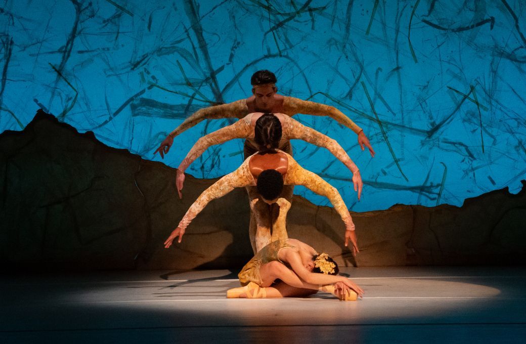 Sarasota Ballet in Sir Peter Wright&rsquo;s <i>Summertide</i> &copy; Steven Pisano