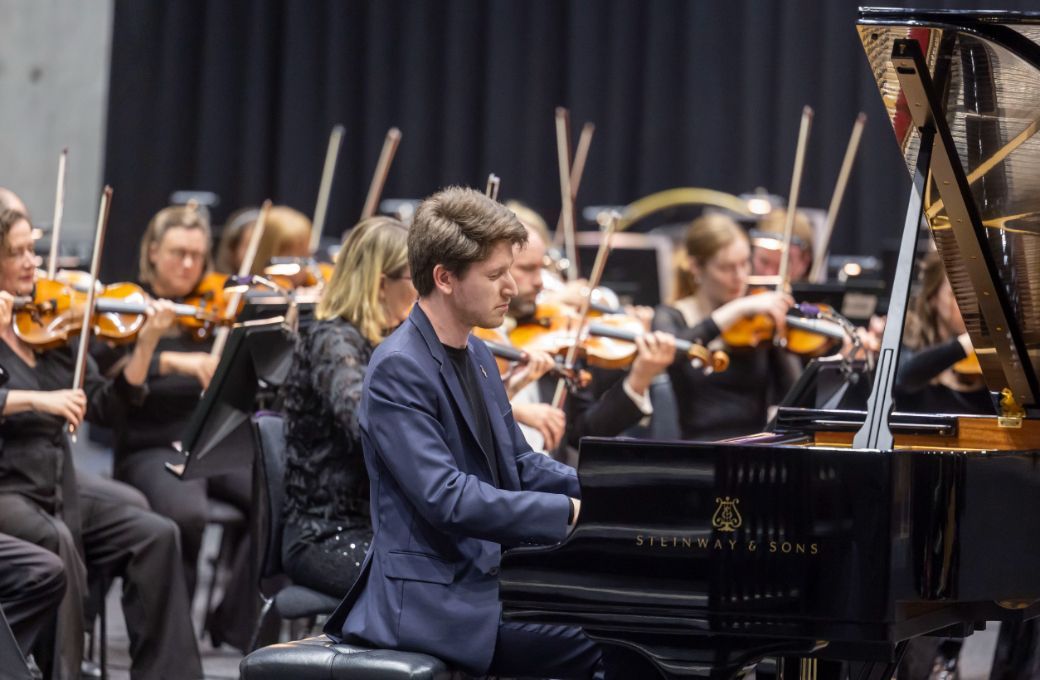 Emanuil Ivanov and the National Symphony Orchestra Ireland © Brownes Photography