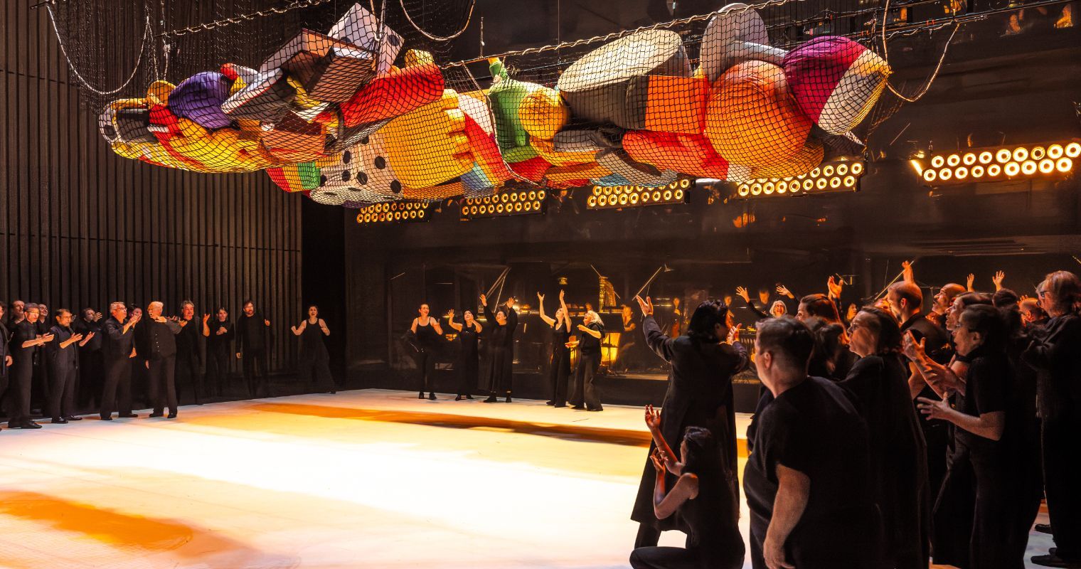 Wo bleibt das Goldene Kalb? Schönbergs <i>Moses und Aron</i> am Theater Basel © Ingo Höhn