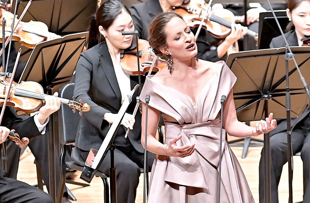Christiane Karg and the KBS Symphony Orchestra © KBS Symphony Orchestra