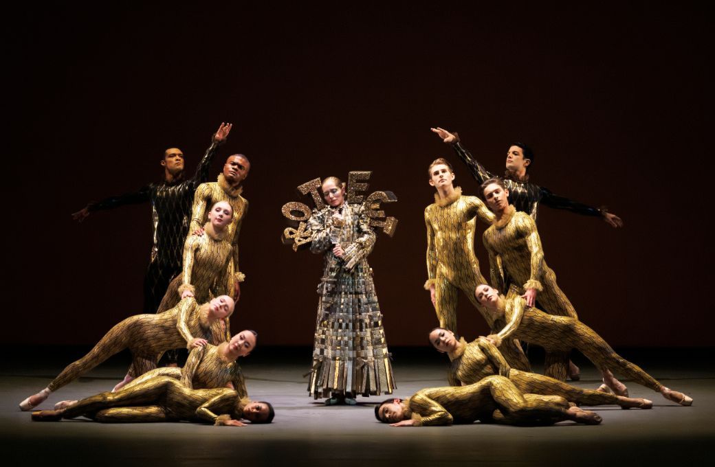 Unity Phelan with the Company in Alysa Pires&rsquo; <i>Auspicy</i> &copy; Erin Baiano