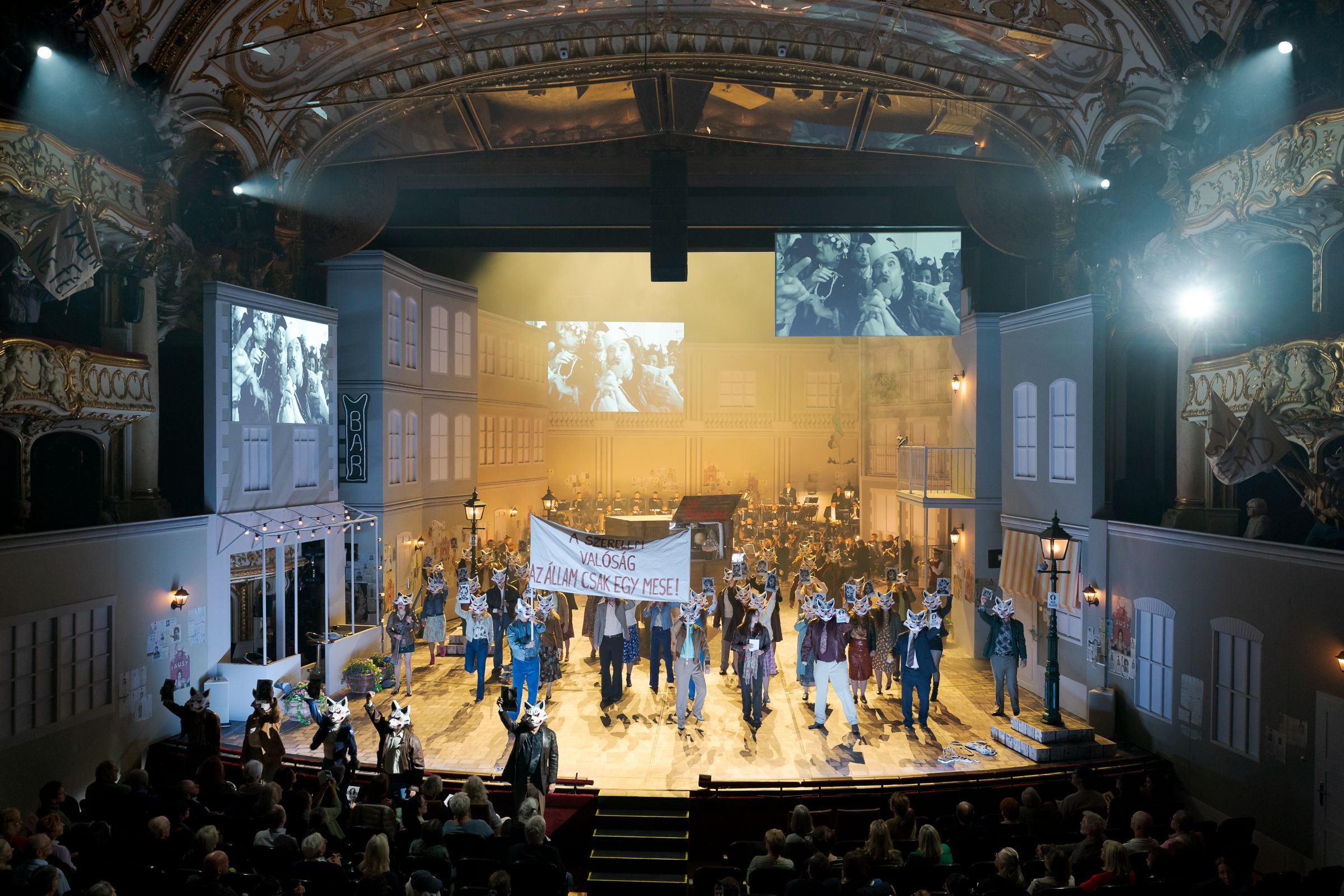 <i>La Damnation de Faust</i> &copy; Werner Kmetitsch