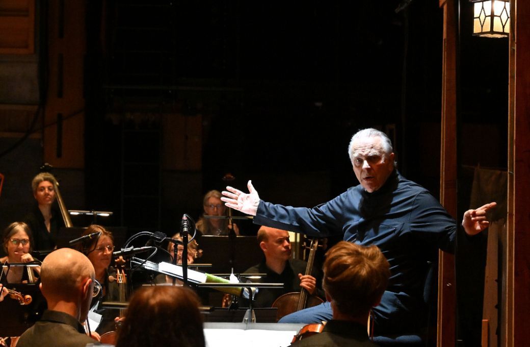 Sir Mark Elder conducts the Orchestra of the Age of Enlightenment &copy; Mark Allan