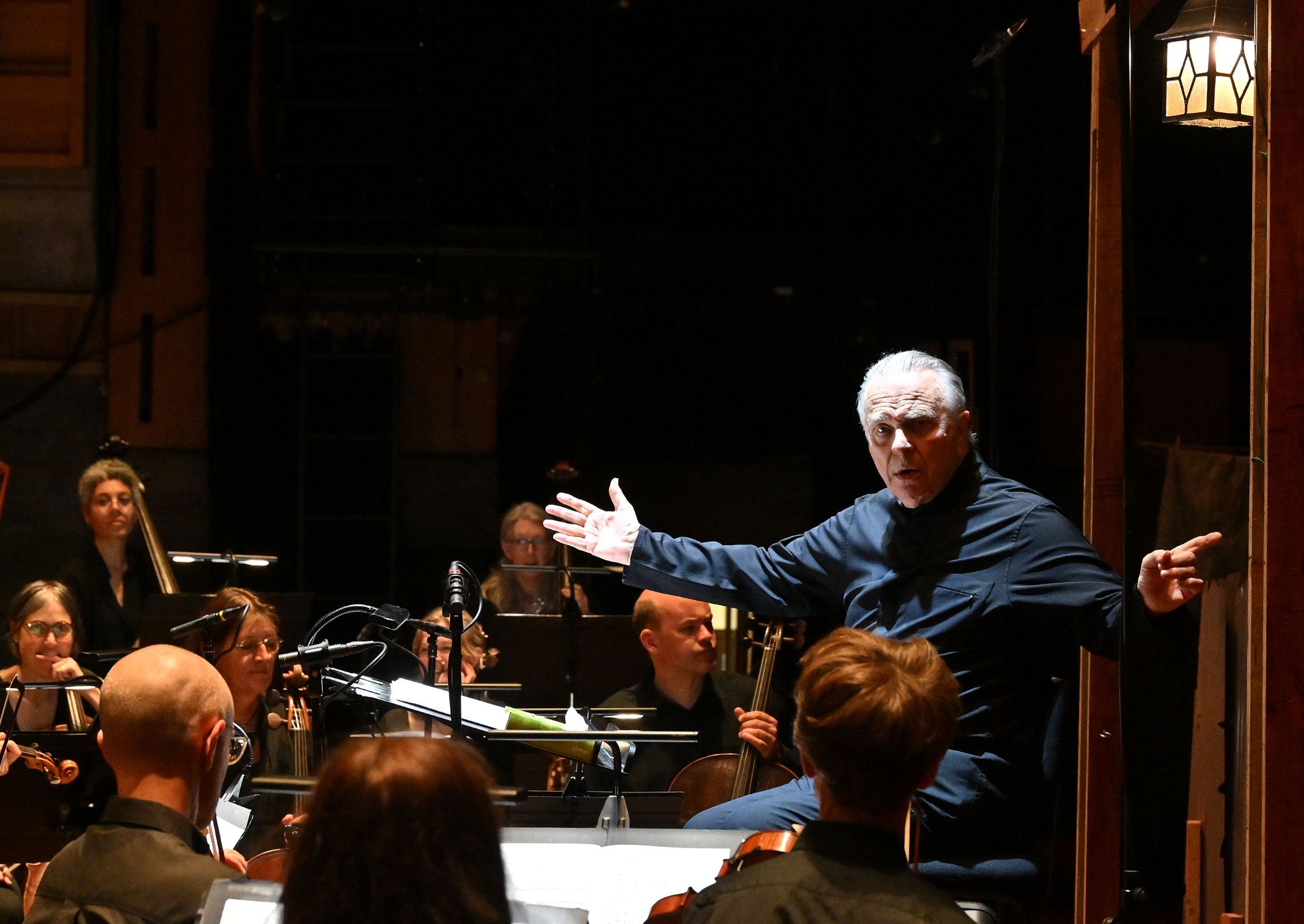 Sir Mark Elder conducts the Orchestra of the Age of Enlightenment &copy; Mark Allan