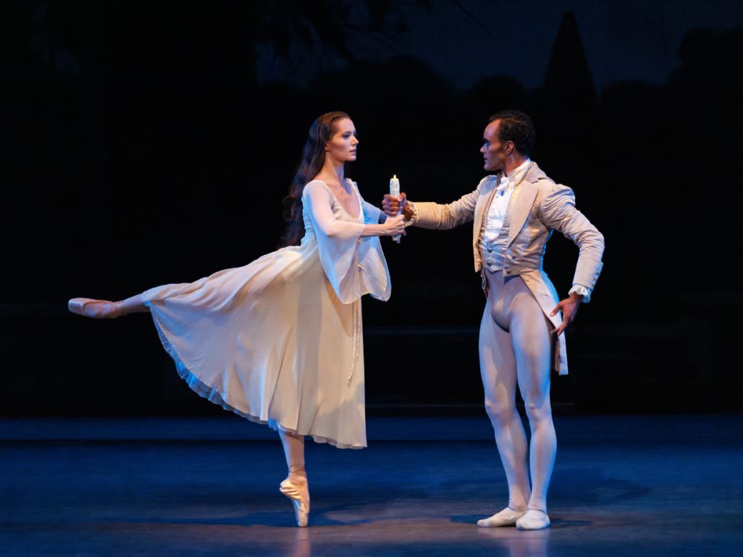 Unity Phelan and Taylor Stanley in George Balanchine&rsquo;s <i>La Sonnambula</i> &copy; Erin Baiano