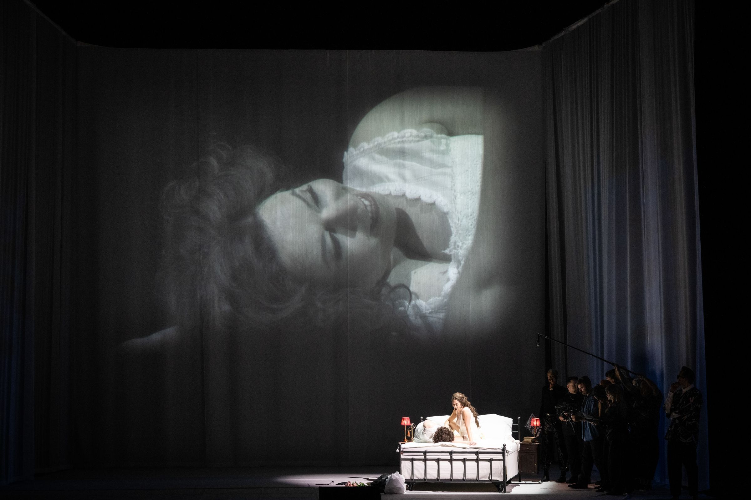 Magdalena Hinterdobler (Marschallin) and Bianca Andrew (Octavian) &copy; Matthias Jung