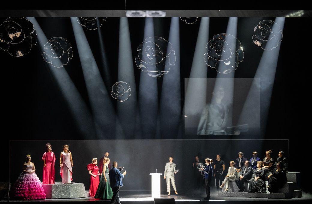 <i>Der Rosenkavalier</i>, Act 2 &copy; Matthias Jung