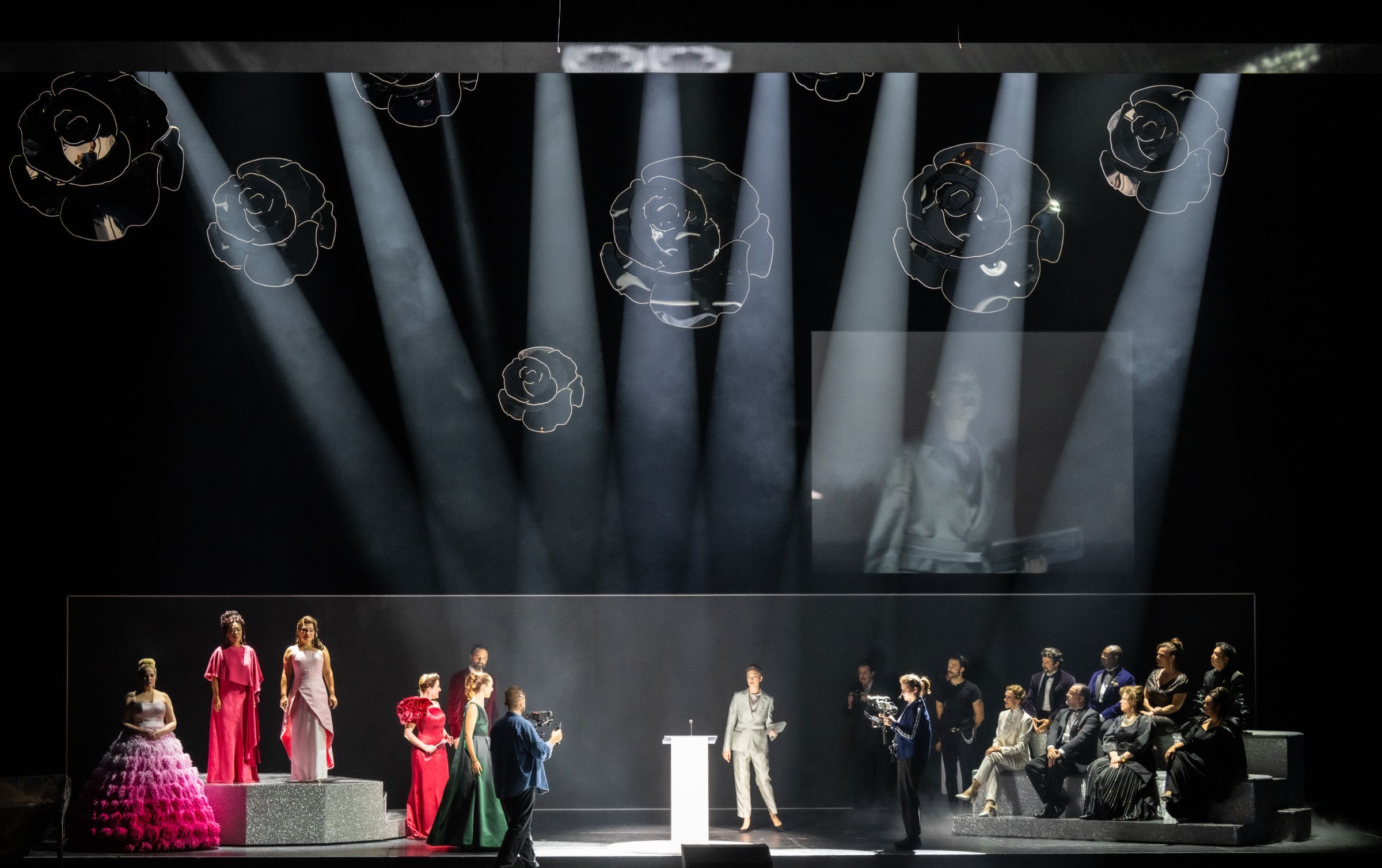 <i>Der Rosenkavalier</i>, Act 2 &copy; Matthias Jung