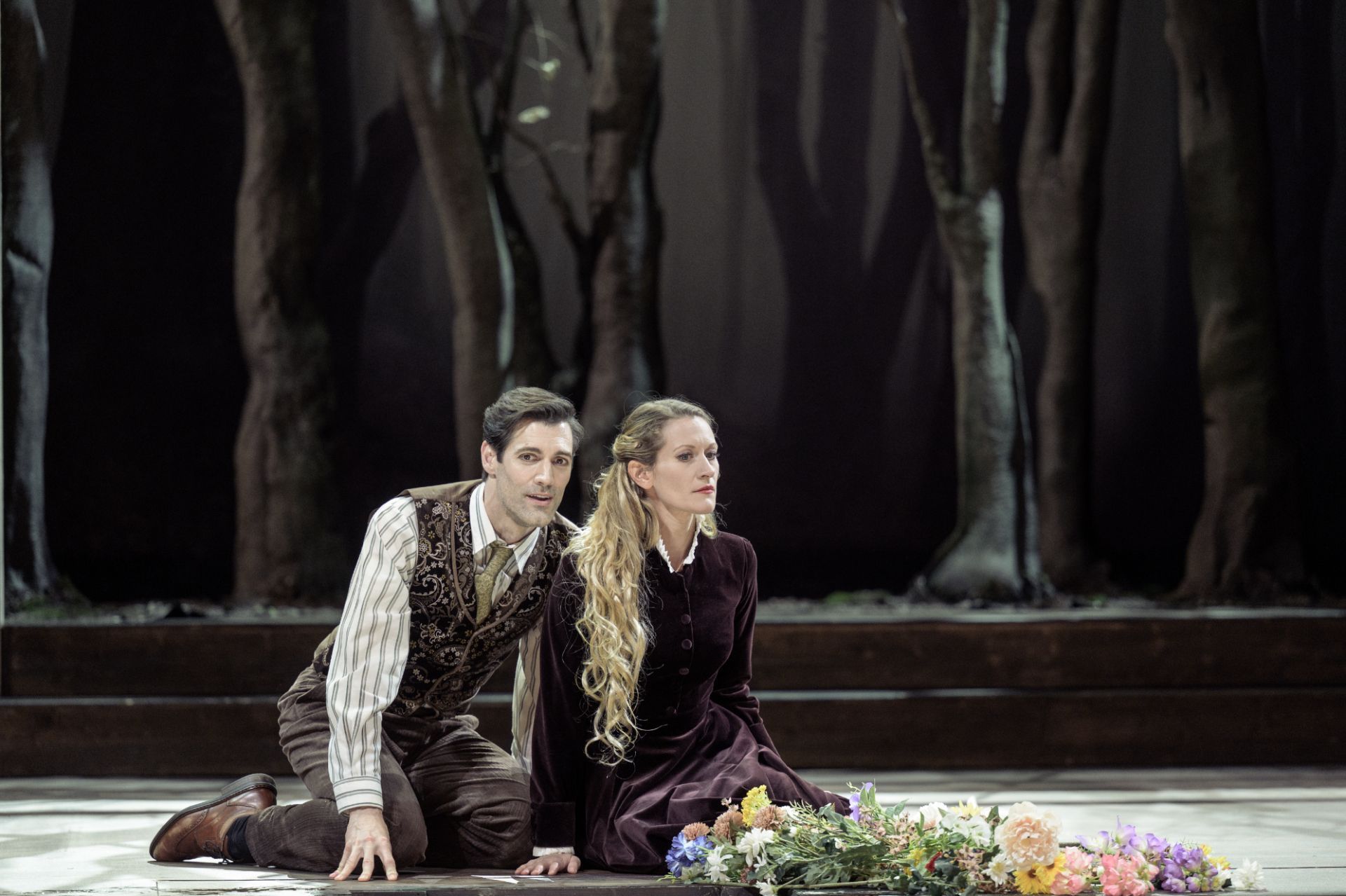 David Oller (Pelléas) and Arnheiður Eiríksdóttir (Mélisande) &copy; Petr Neubert