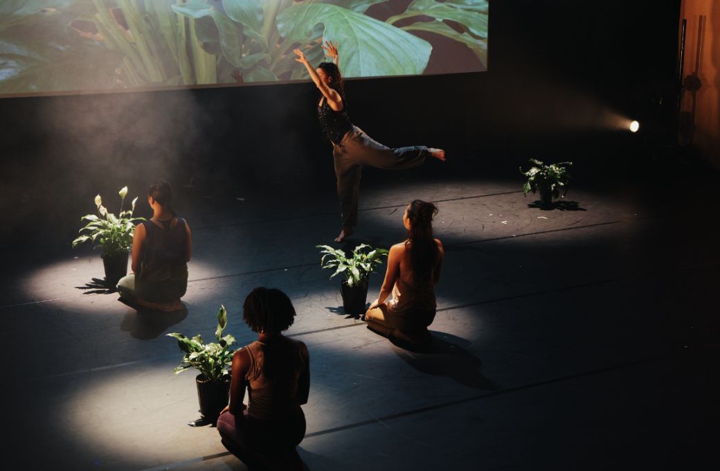 White Wave Young Soon Kim Dance Company in <i>Here NOW So Long</i> &copy; Courtesy of the Korean Cultural Center New York; Photo by Matte Han