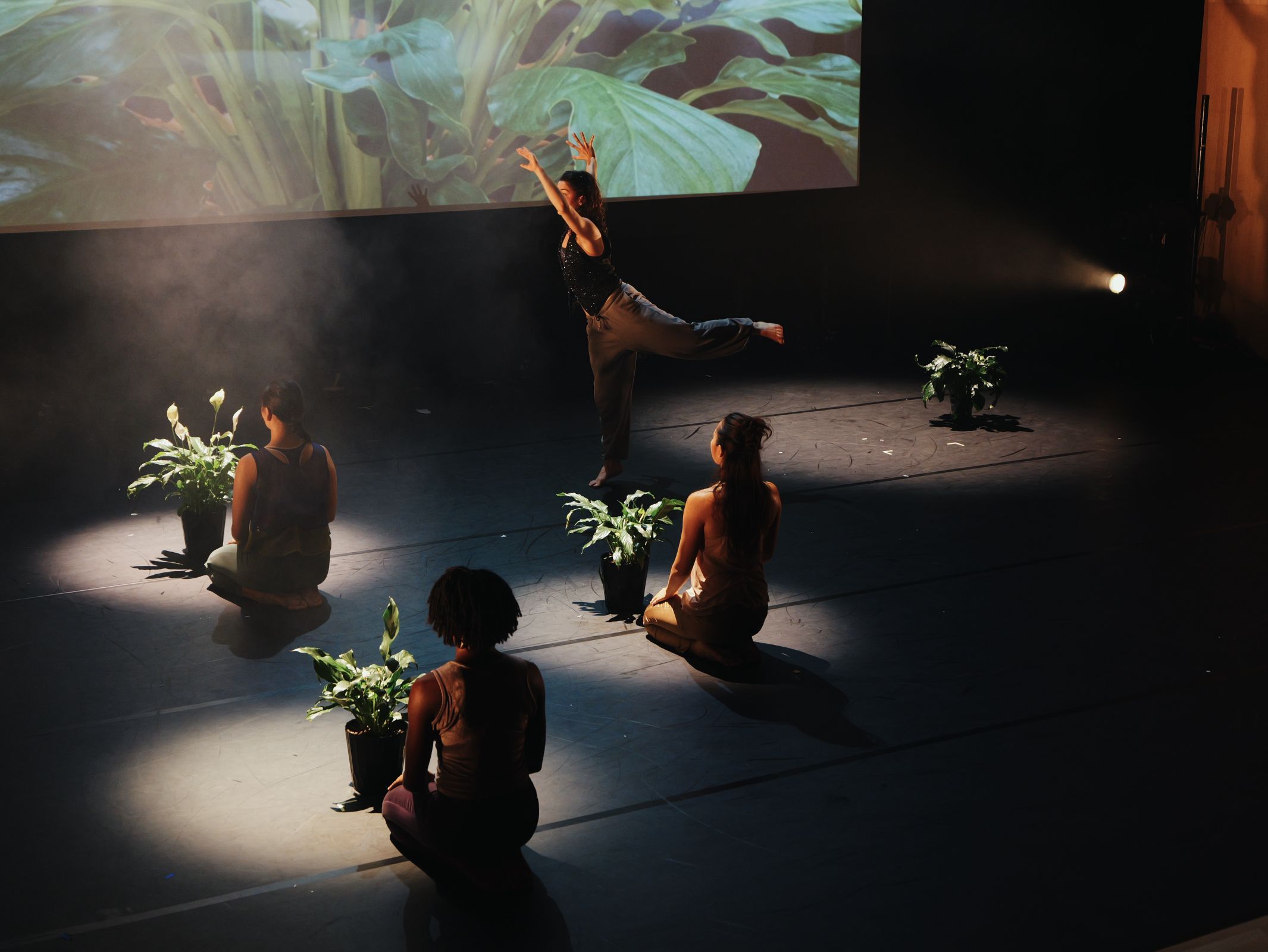 White Wave Young Soon Kim Dance Company in <i>Here NOW So Long</i> &copy; Courtesy of the Korean Cultural Center New York; Photo by Matte Han