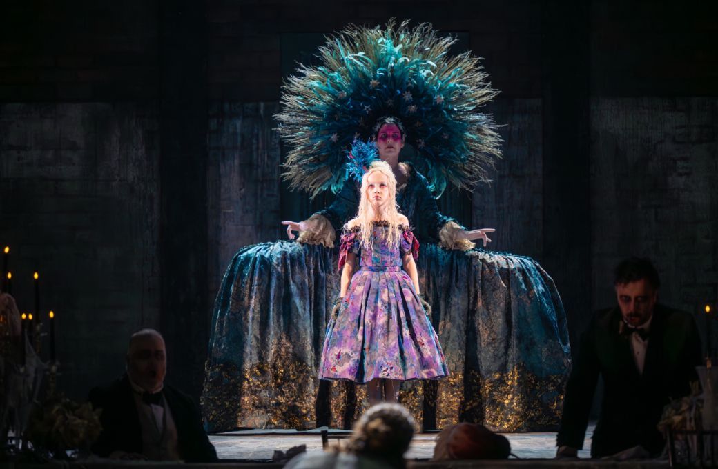Trine M&oslash;ller (Turandot) and Kirsty Durie (Princess) &copy; Mihaela Bodlovic