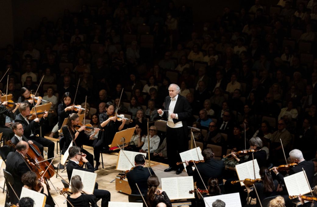 &Aacute;d&aacute;m Fischer &copy; Susanne Diesner | La Filarm&oacute;nica