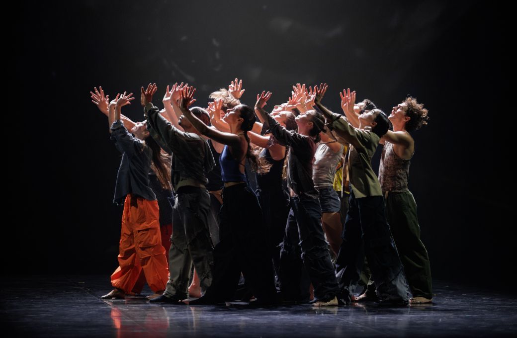 <i>Soulèvement</i> par le Ballet Preljocaj © Didier Philispart