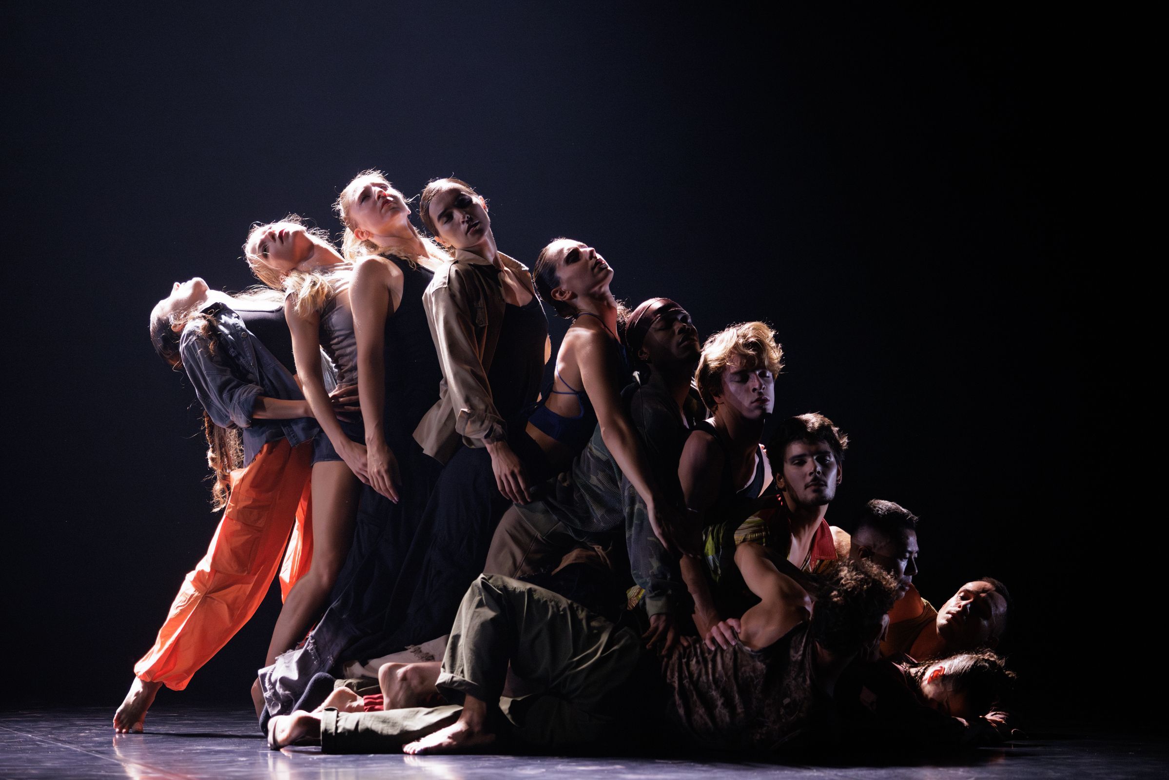<i>Soulèvement</i> par le Ballet Preljocaj © Didier Philispart