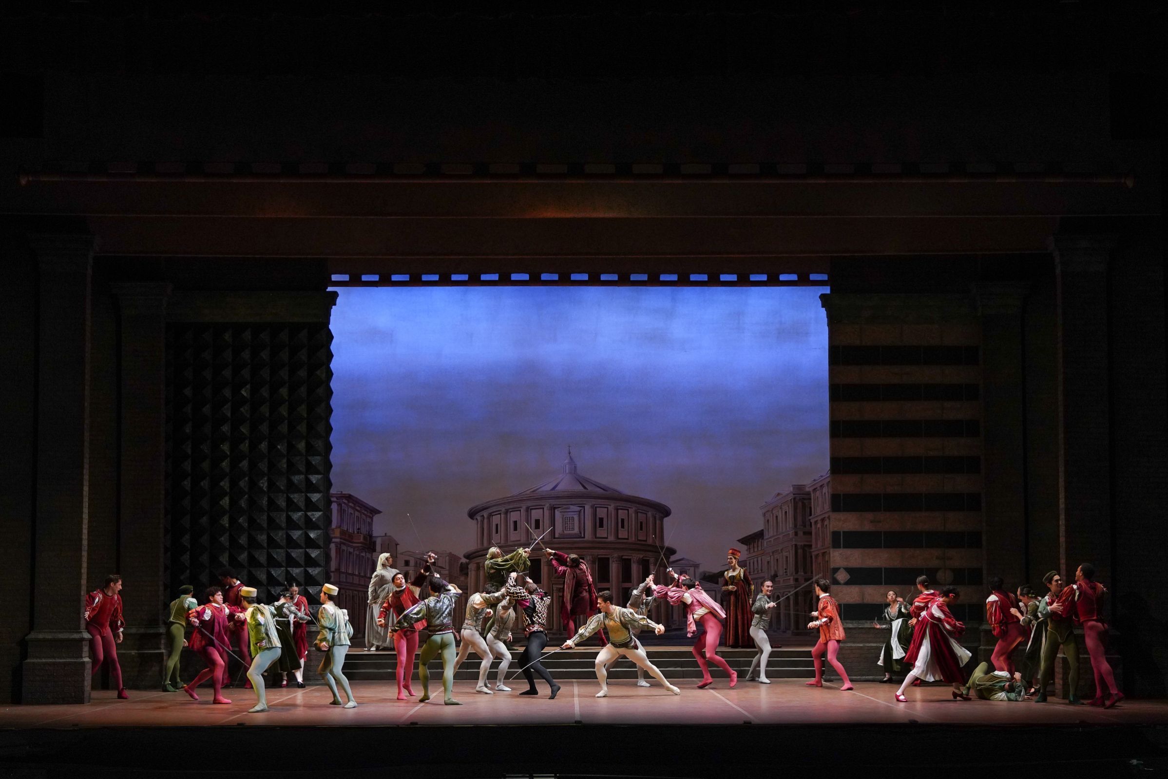 English National Ballet in Rudolf Nureyev’s <i>Romeo and Juliet</i> &copy; Isabella Turolla