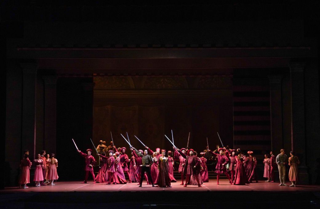 English National Ballet in Rudolf Nureyev&rsquo;s <i>Romeo and Juliet</i> &copy; Isabella Turolla