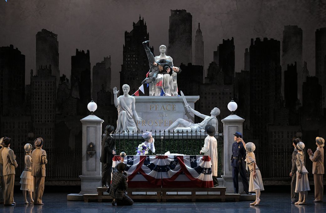 National Ballet of Japan in Alastair Marriott’s <i>City Lights</i> © Photo by Takashi Shikama, Charlie Chaplin™ © Bubbles Incorporated SA