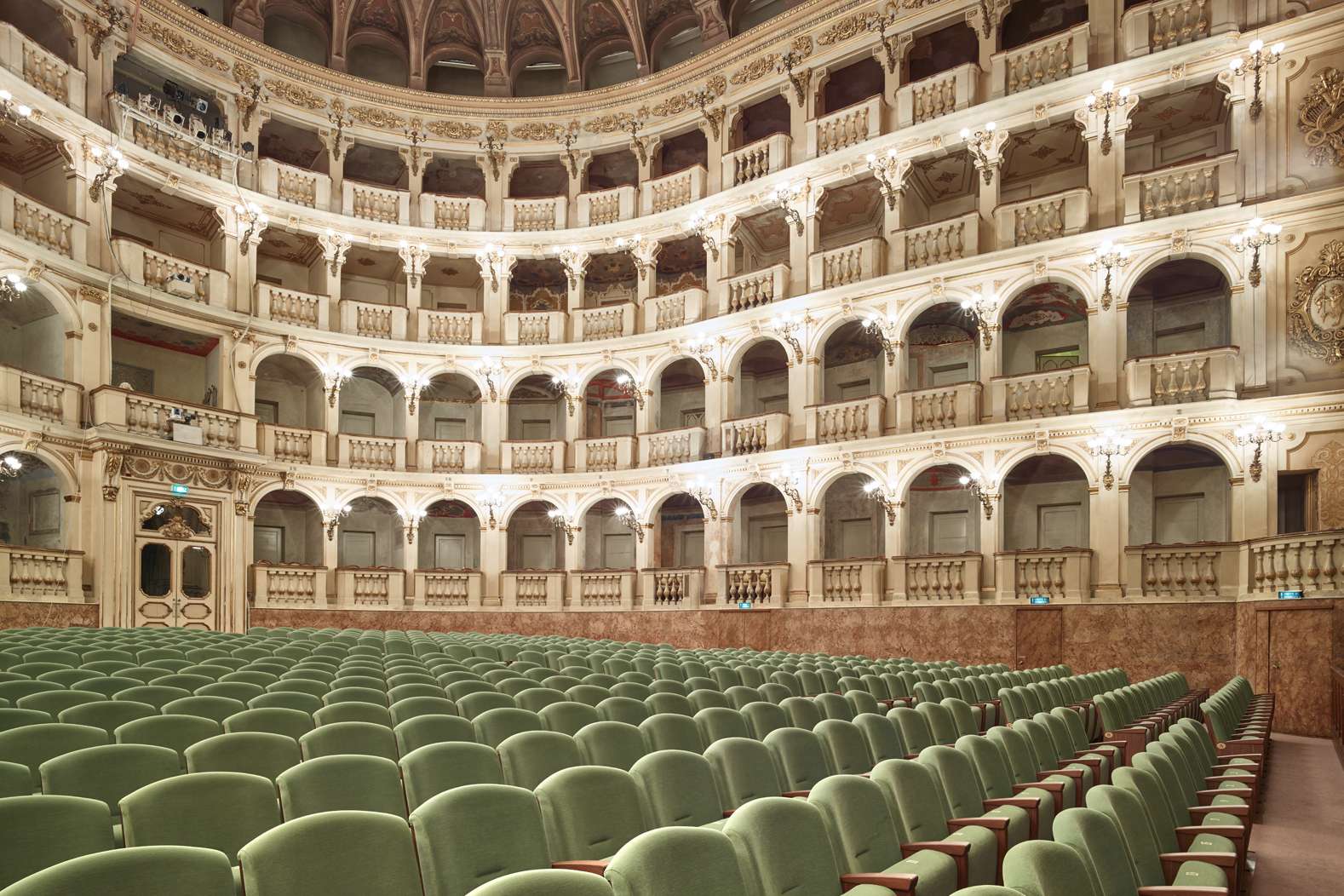 Teatro Comunale di Bologna, Sala Bibiena &copy; Giovanni Bartolani