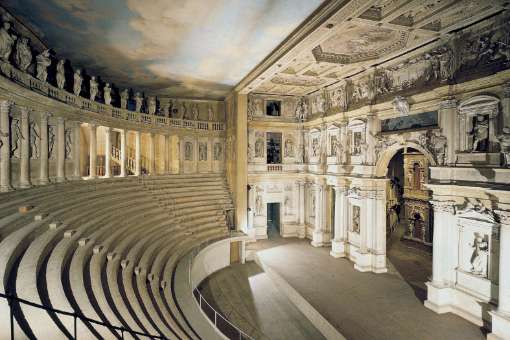 Teatro Olimpico, Vicenza © Vicenza è Convention & Visitor Bureau