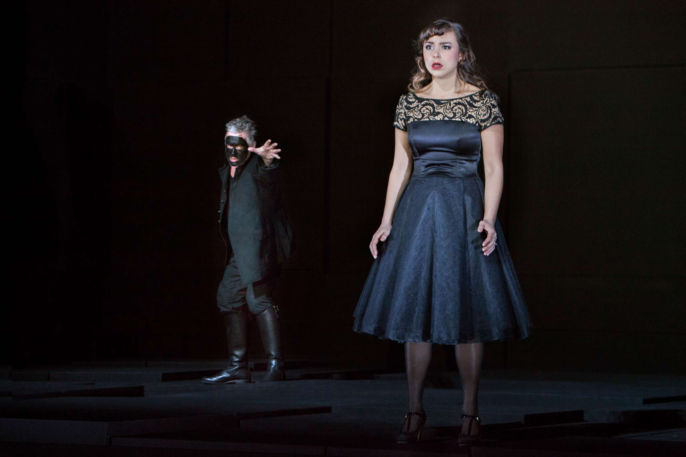 Ian Storey (Otello) and Corinne Winters (Desdemona) &copy; Annemie Augustijns | Opera Vlanderen