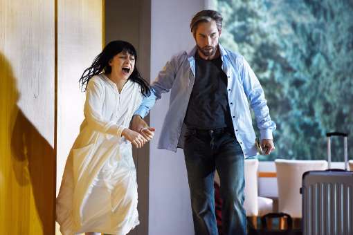 Corinne Winters (M&eacute;lisande) and Kyle Ketelsen (Golaud) &copy; Toni Suter | Opernhaus Z&uuml;rich