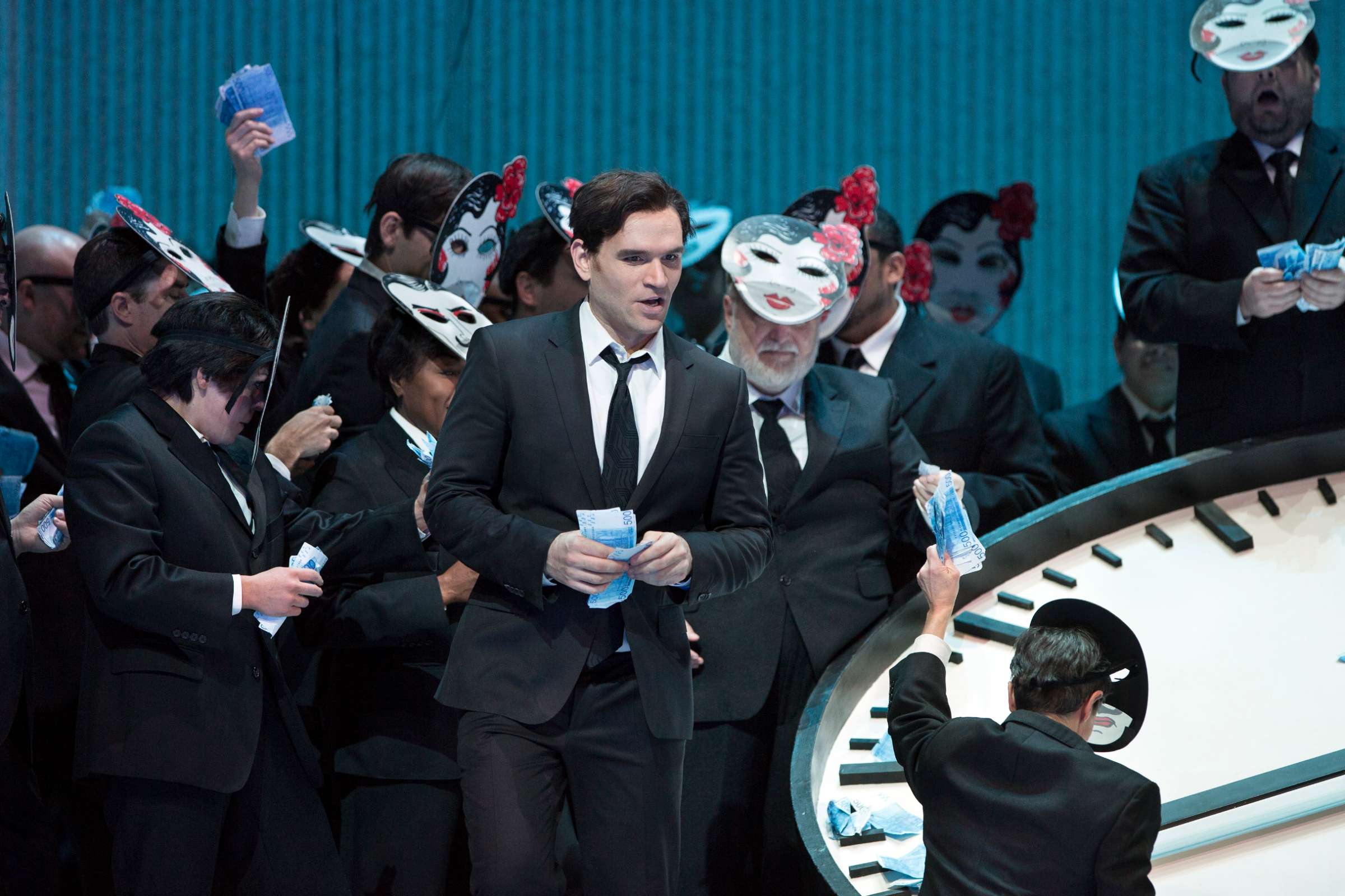 Michael Fabiano (Alfredo) and Chorus © Marty Sohl | Metropolitan Opera