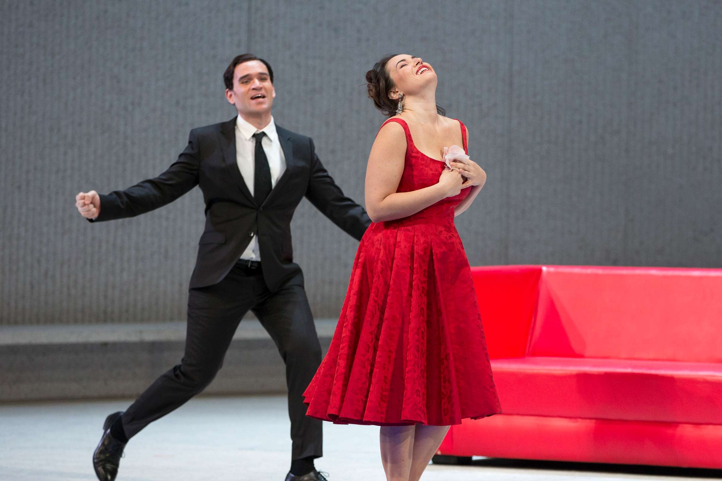 Michael Fabiano (Alfredo) and Sonya Yoncheva (Violetta) © Marty Sohl | Metropolitan Opera