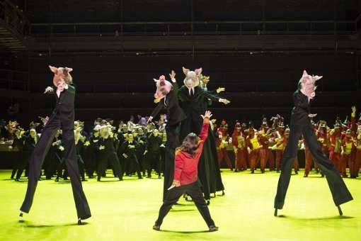 Hans Gr&ouml;ning (Gypsy) and ensemble &copy; Monika Rittershaus