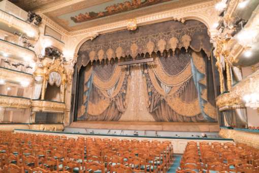 Mariinsky Theatre - view from parterre &copy; David Karlin | Bachtrack Ltd