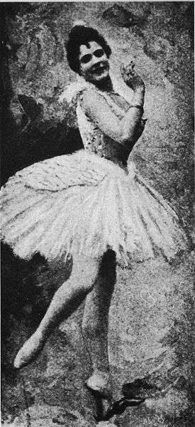 Pierina Legnani as Odette in Petipa and ivanov's revival of <i>Swan Lake</i> in St Petersburg in 1895 &copy; Wikicommons