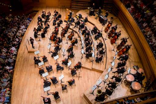 The Orchestre M&eacute;tropolitain in action &copy; Antoine Saito