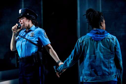 Kirstin Chávez (Glenda) and Lauren Whitehead (Un/Sung) © Dave DiRentis
