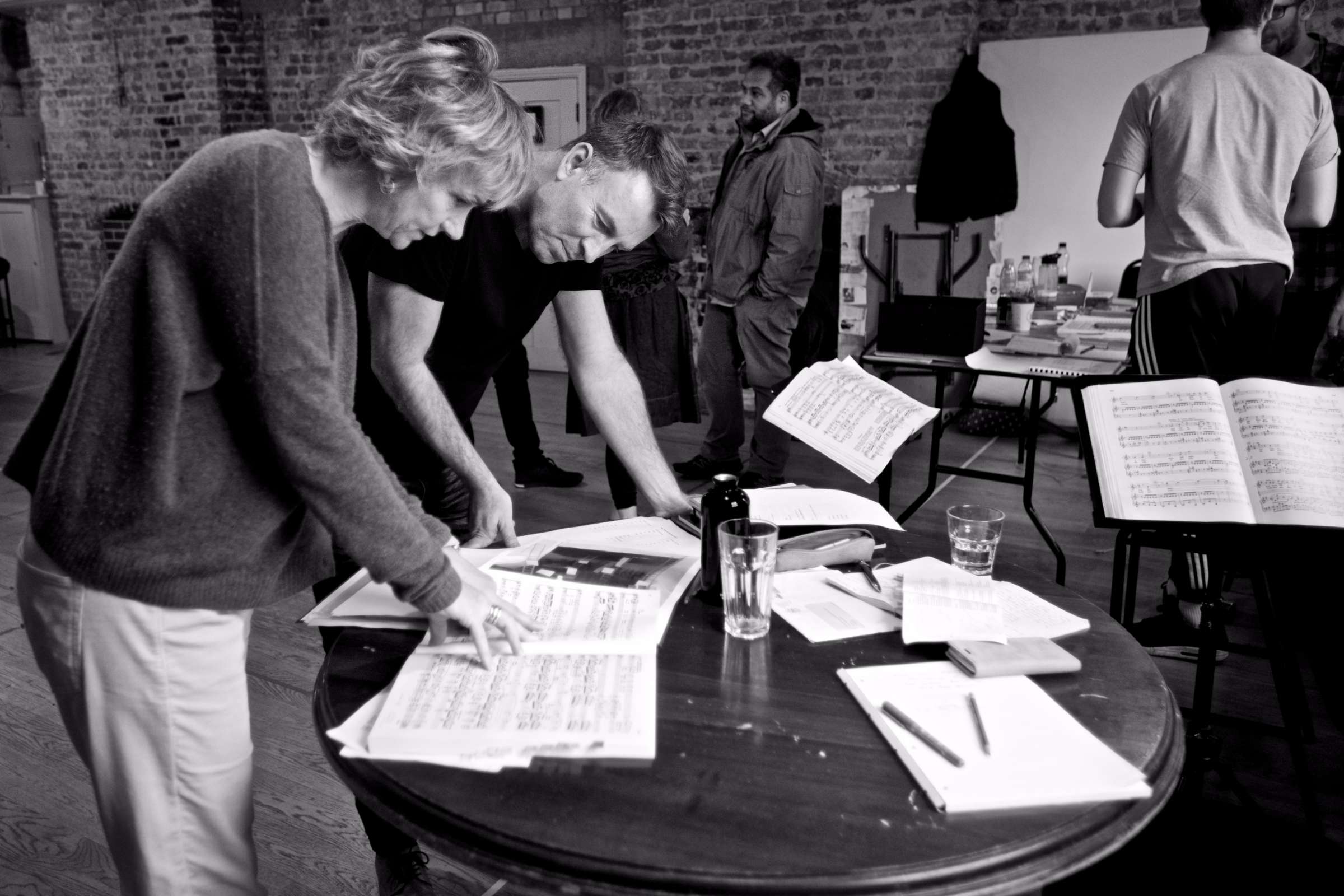 Eliza Thompson with choreographer Stuart Sweeting © Patrick Cadell