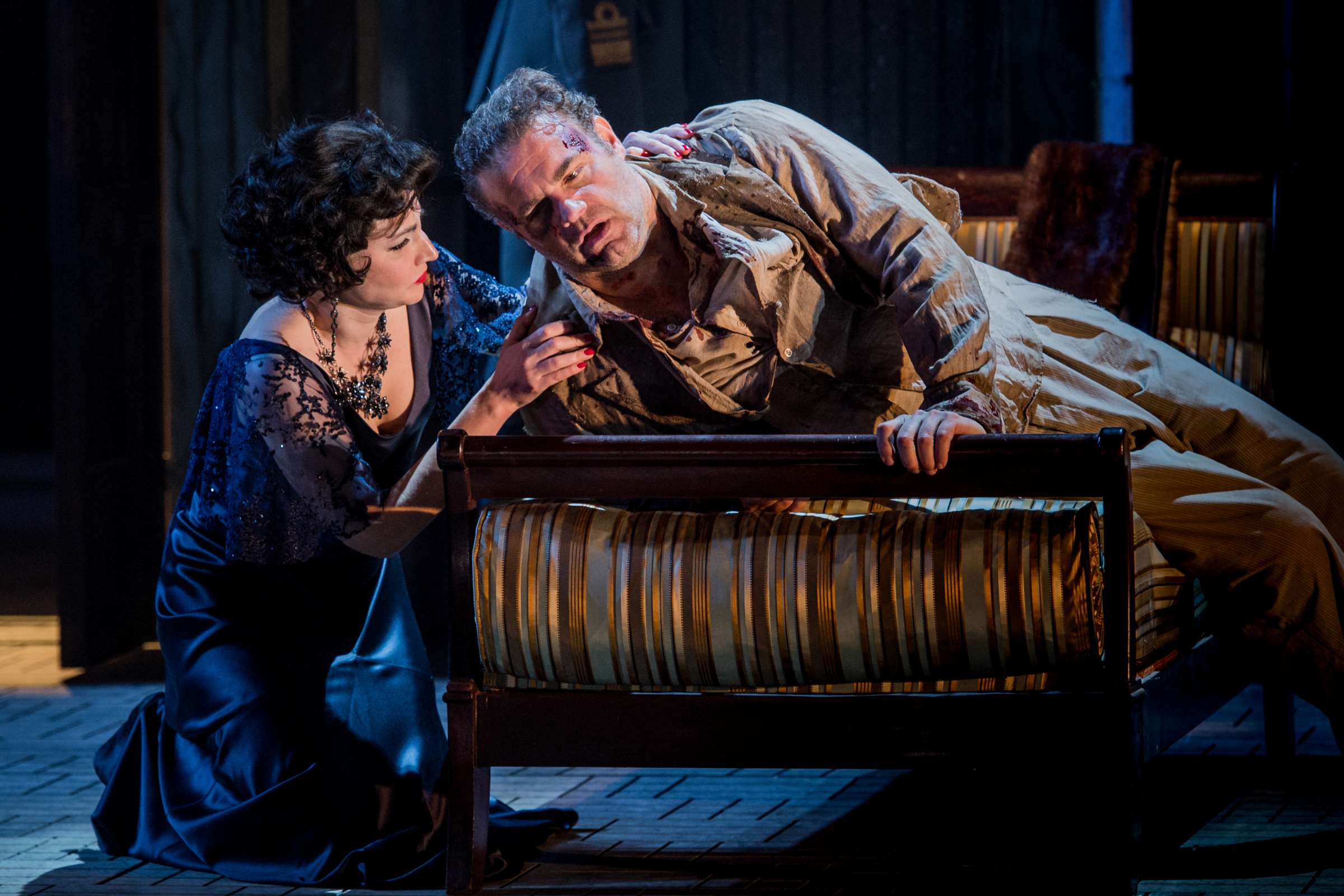 Ekaterina Metlova (Tosca) and Joseph Calleja (Cavaradossi) in <i>Tosca</i> at Grange Park Opera © Robert Workman