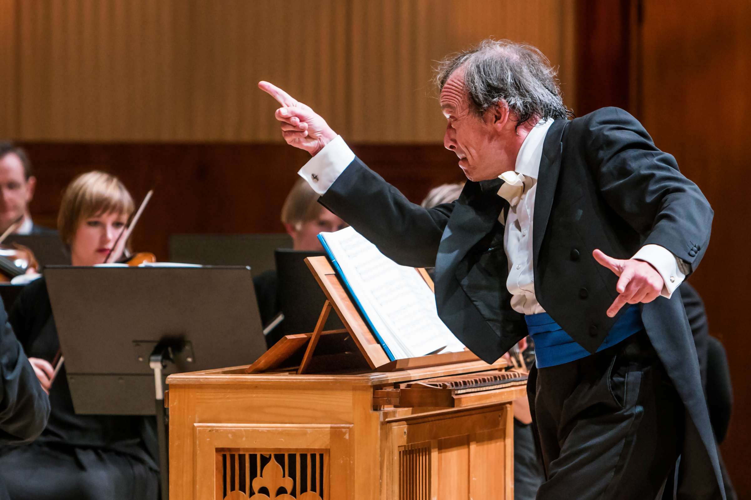 Lars Ulrik Mortensen conducting <i>Israel in Egypt</i>, 2016 © Christoffer Askman