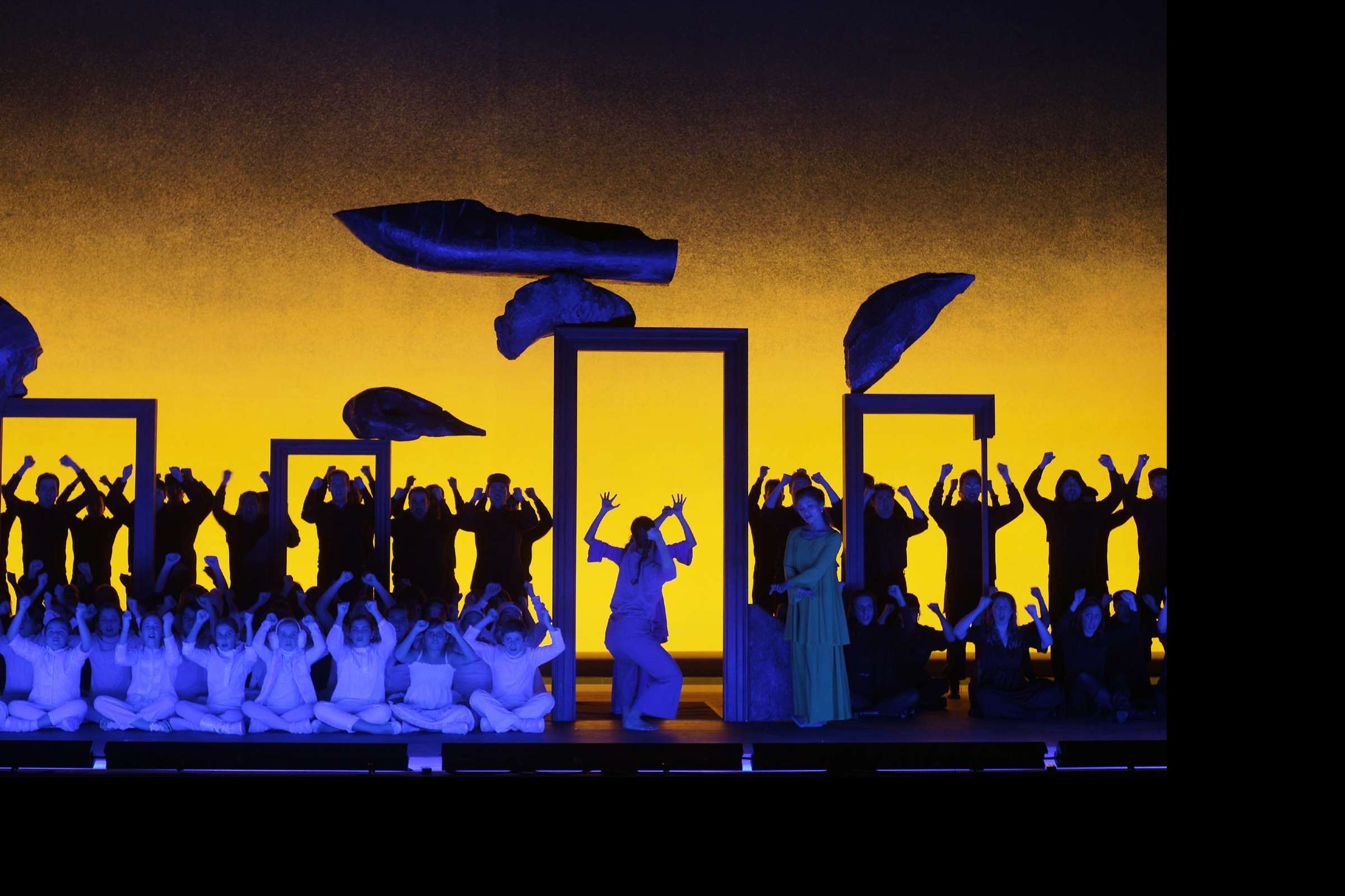 <i>Persephone</i> (2016) © Javier del Real | Teatro del Real