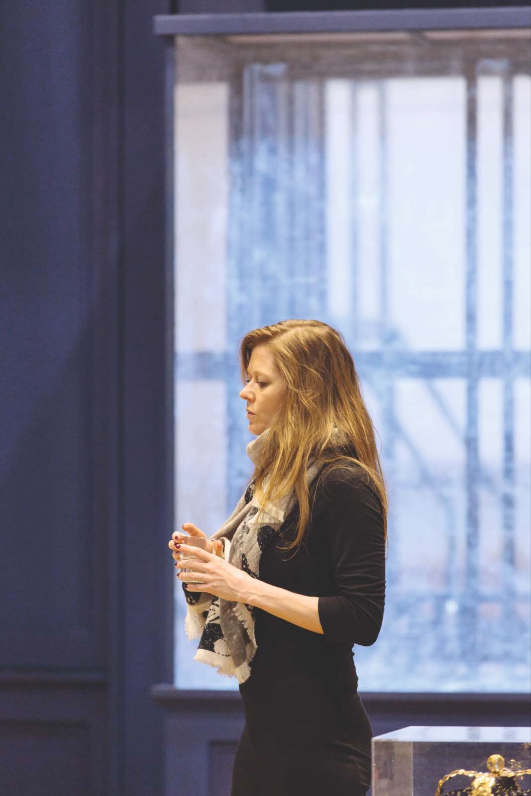 Barbara Hannigan in rehearsal for <i>Lessons in Love and Violence</i> © ROH | Stephen Cummiskey