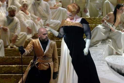 Alex Esposito (Assur) and Jessica Pratt (Semiramide) &copy; Michele Crosera