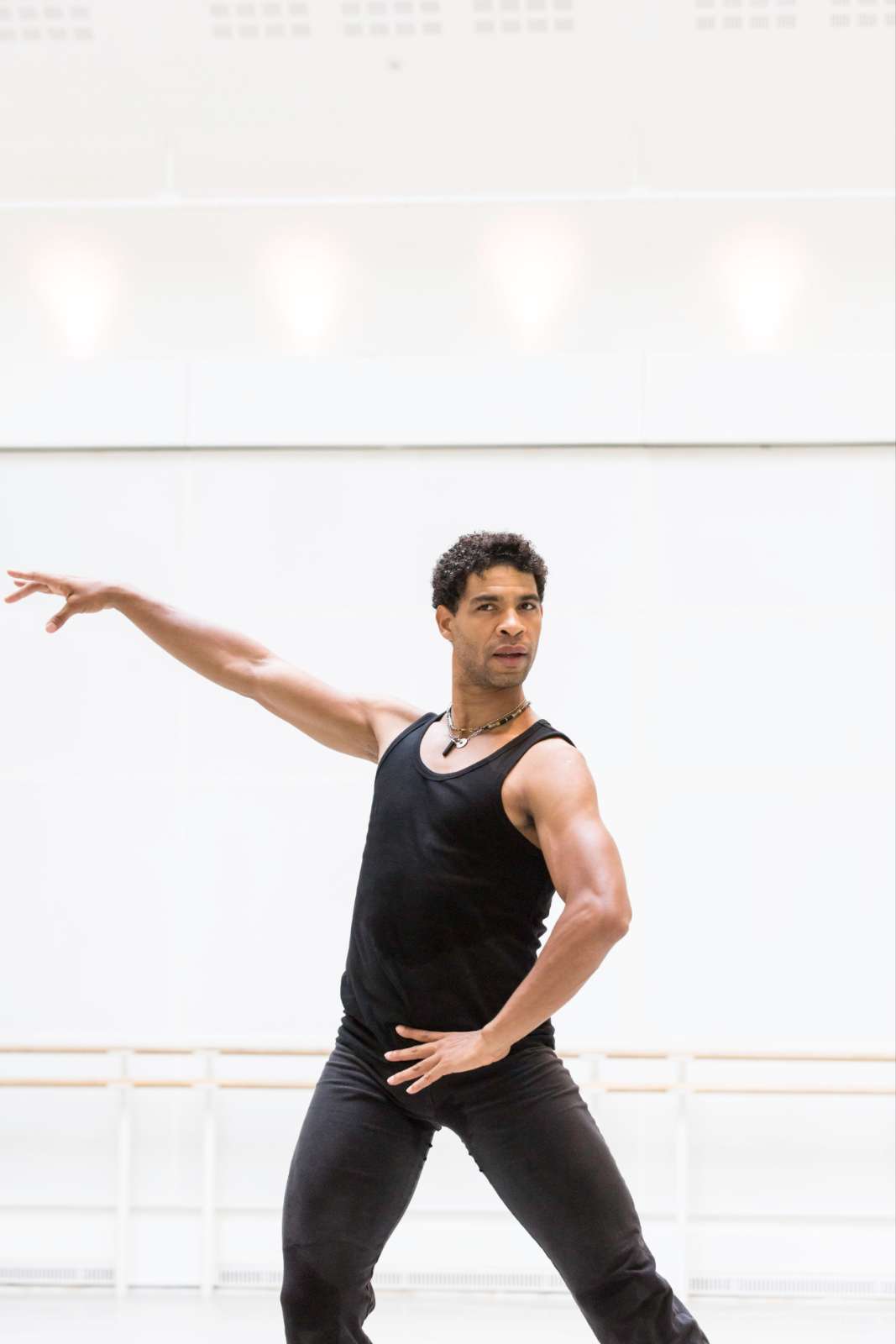 Acosta rehearsing <i>Don Quixote</i> at The Royal Ballet (2013) © ROH | Johan Persson