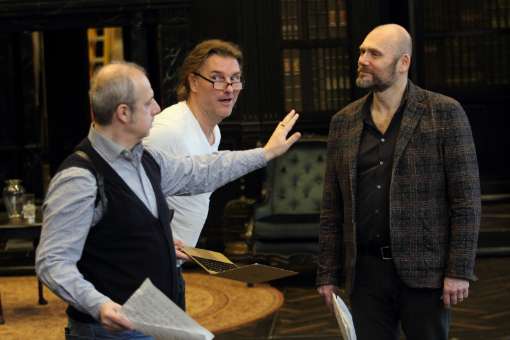 Stefan Herheim rehearsing Vladimir Stoyanov (left) and John Lundgren (right) in <i>Pique Dame</i> &copy; ROH | Catherine Ashmore
