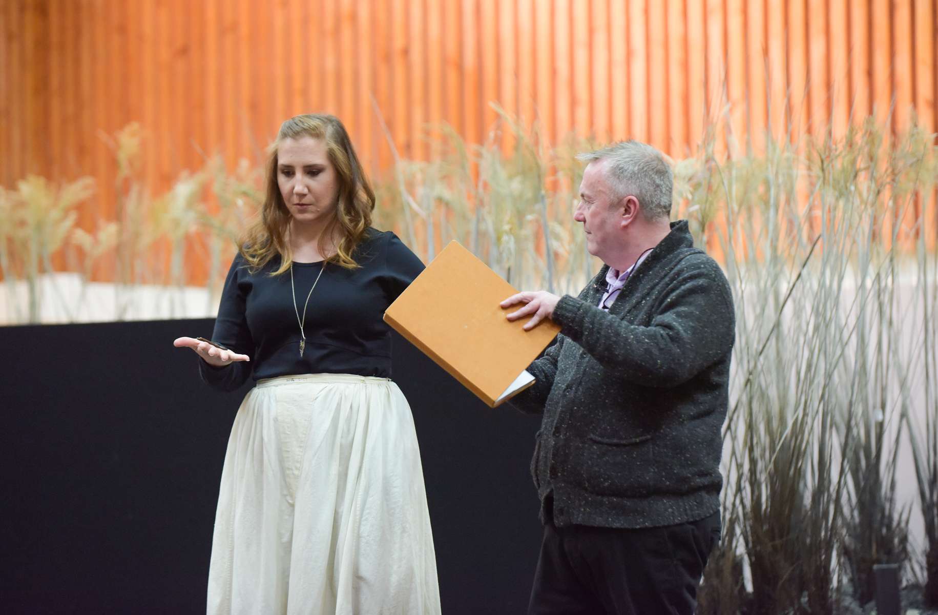 Laura Wilde and Stephen Lawless in rehearsals &copy; Julie Howden