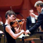 Charlotte Juillard dans le Concerto de Ligeti avec l'Orchestre philharmonique de Strasbourg &copy; Nicolas Rosès