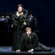 Cristina Pasaroiu (Stella) and Daniel Johansson (Hoffmann) &copy; Bettina Stöß (2018)