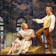 Jessica Pratt (Rosina) and Carlo Lepore (Bartolo) © Luciano Romano